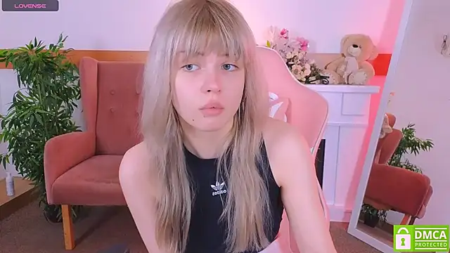 Grace and  Jacob online show from 4, 12, 2025