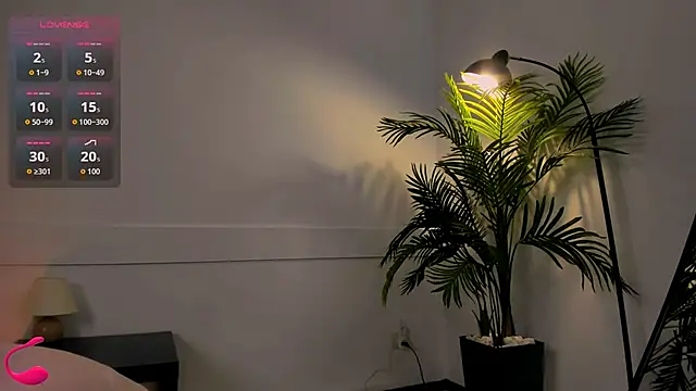 Jess Anders  online show from 2, 12, 2025