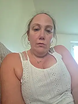 Wisie Cutie online show from 25, 3, 2026