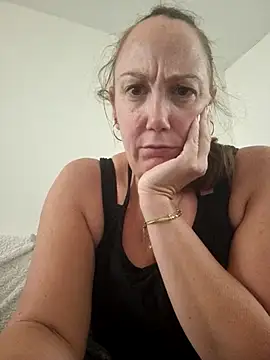 Wisie Cutie online show from 2, 10, 2025