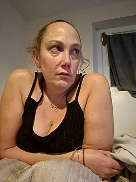 Wisie Cutie online show from 19, 11, 2025