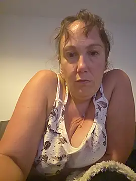 Snapshot of Wisie_Cutie chatting on 10, 6, 2026 Wisie Cutie online show from 10, 6, 2026