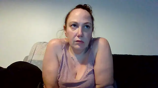 Wisie Cutie online show from 9, 2, 2026