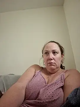 Wisie Cutie online show from 16, 3, 2025