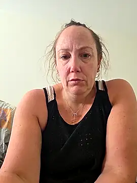 Snapshot of Wisie_Cutie chatting on 8, 5, 2026 Wisie Cutie online show from 8, 5, 2026