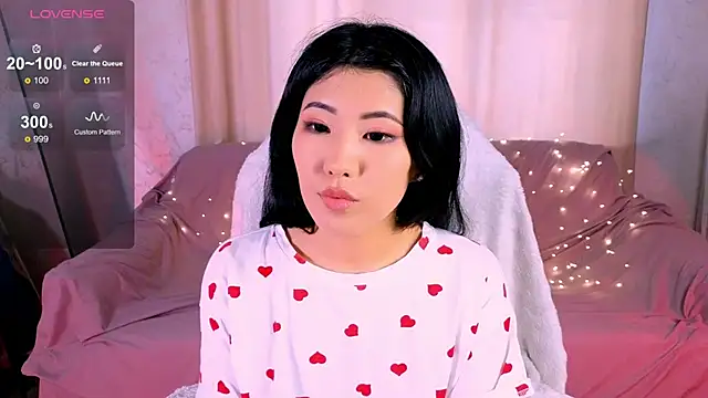 Snapshot of Wendy__Hills chatting on 19, 12, 2025 Wendy Hills online show from 19, 12, 2025