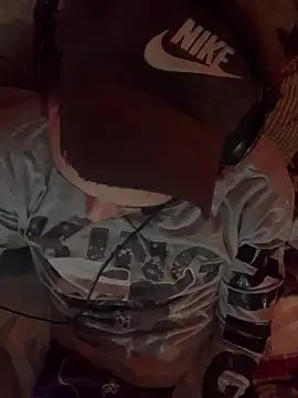 Snapshot of bugboy chatting on 5, 2, 2026 bugboy online show from 5, 2, 2026