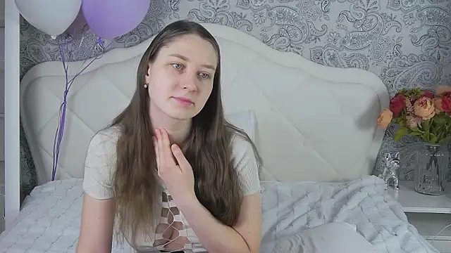 MollyBrams online show from 6, 2, 2026