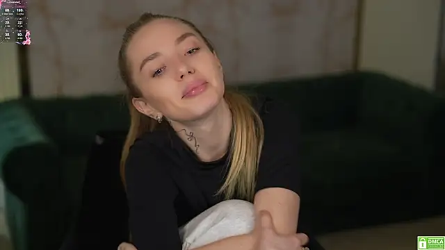 Kisasolo online show from 1, 3, 2025