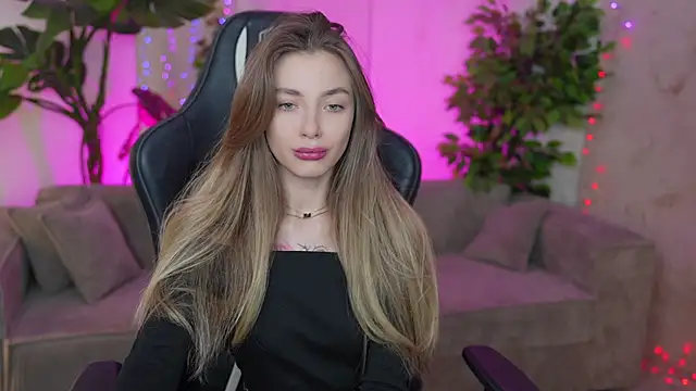 Kisasolo online show from 14, 2, 2025