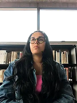 Snapshot of Annya-sweet chatting on 2, 2, 2026 Annya-sweet online show from 2, 2, 2026