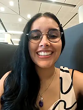 Snapshot of Annya-sweet chatting on 26, 9, 2025 Annya-sweet online show from 26, 9, 2025