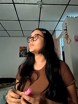 Snapshot of Annya-sweet chatting on 21, 2, 2026 Annya-sweet online show from 21, 2, 2026