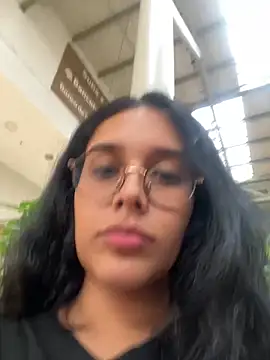 Snapshot of Annya-sweet chatting on 15, 2, 2025 Annya-sweet online show from 15, 2, 2025