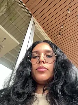 Snapshot of Annya-sweet chatting on 17, 3, 2025 Annya-sweet online show from 17, 3, 2025