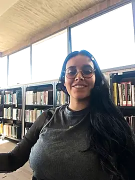 Snapshot of Annya-sweet chatting on 1, 12, 2025 Annya-sweet online show from 1, 12, 2025