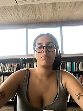 Snapshot of Annya-sweet chatting on 3, 3, 2026 Annya-sweet online show from 3, 3, 2026