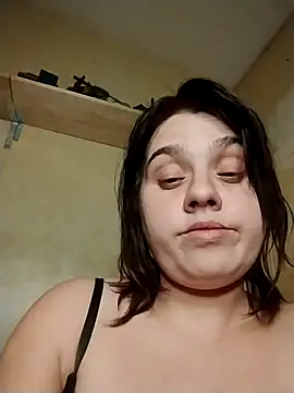 Lucifinakitten online show from 13, 1, 2026