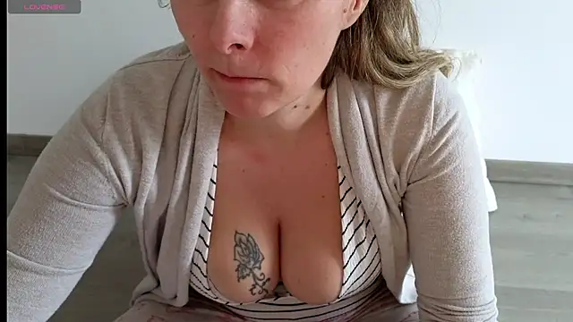 Claraxxxxx online show from 5, 2, 2025