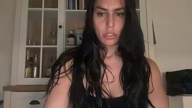 Snapshot of GGmoon81 chatting on 19, 1, 2025 GGmoon81 online show from 19, 1, 2025