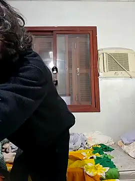 CrisSexShy online show from 27, 9, 2025