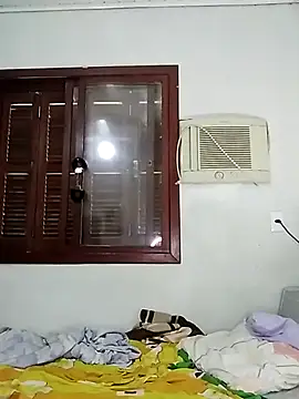 CrisSexShy online show from 2, 12, 2025