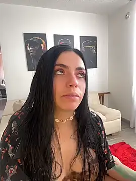 Snapshot of i_am_nina_ chatting on 13, 5, 2026 i am nina online show from 13, 5, 2026