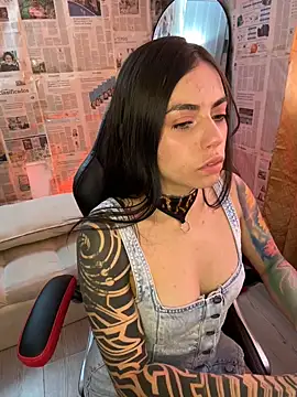 i am nina  online show from 28, 2, 2026