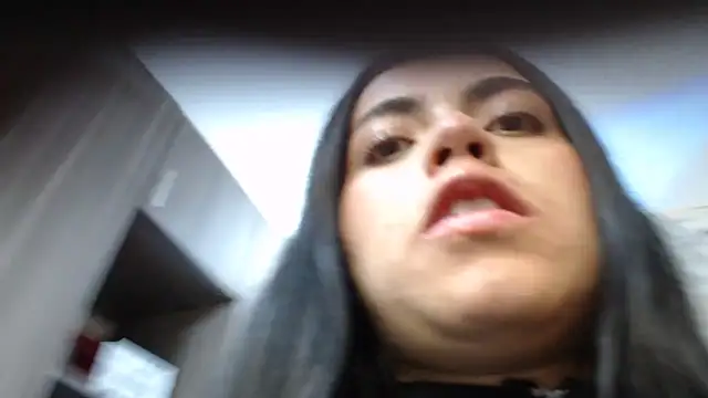 Snapshot of i_am_nina_ chatting on 10, 9, 2025 i am nina online show from 10, 9, 2025