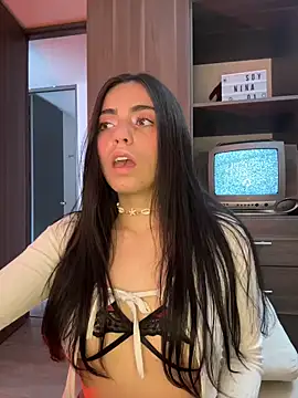 i am nina  online show from 19, 2, 2026