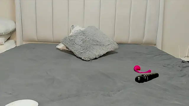  heavenlysent online show from 1, 4, 2026