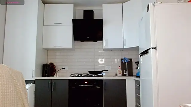Snapshot of SayMeow_ chatting on 27, 6, 2026 SayMeow online show from 27, 6, 2026