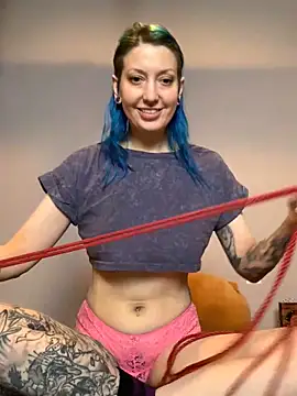 MissCumberdale online show from 8, 3, 2025