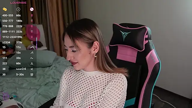 Fiona-Love online show from 25, 10, 2025