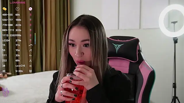 Fiona-Love online show from 2, 12, 2025