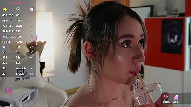 Fiona-Love online show from 20, 9, 2025