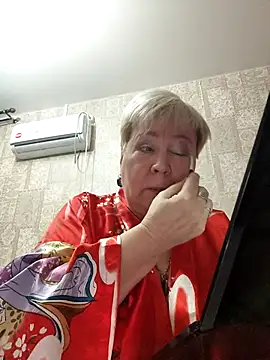 Snapshot of EffectFiona chatting on 19, 2, 2026 EffectFiona online show from 19, 2, 2026