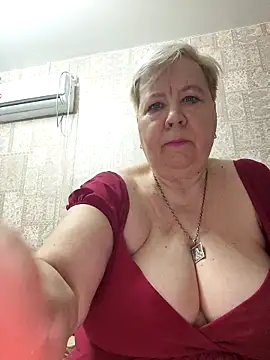 Snapshot of EffectFiona chatting on 1, 2, 2026 EffectFiona online show from 1, 2, 2026