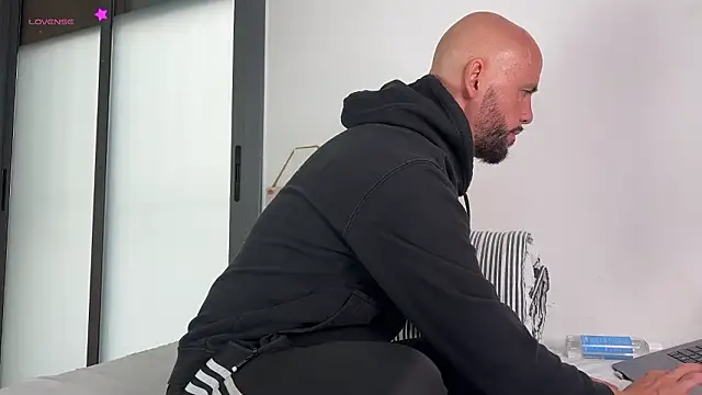 tim beard online show from 28, 3, 2026