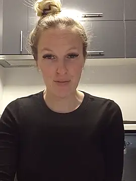 MaviePearl online show from 3, 2, 2025