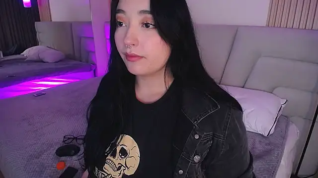 Miss Loise online show from 3, 12, 2025