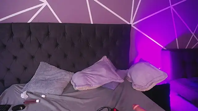 Miss Loise online show from 18, 3, 2025