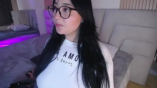 Miss Loise online show from 18, 11, 2025