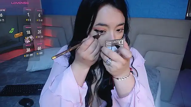 Miss Loise online show from 26, 9, 2025