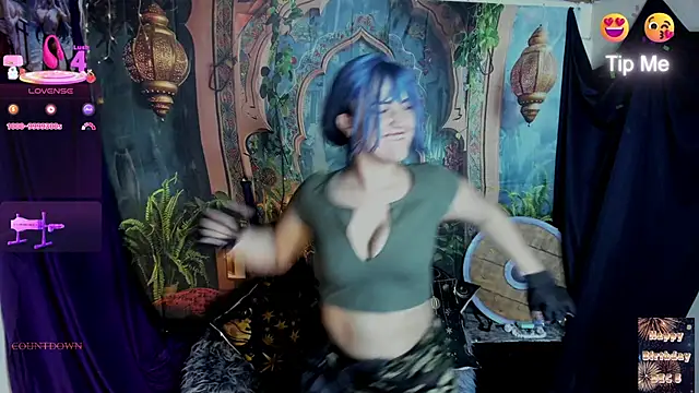 Snapshot of cristina_blu21 chatting on 1, 12, 2025 cristina blu21 online show from 1, 12, 2025