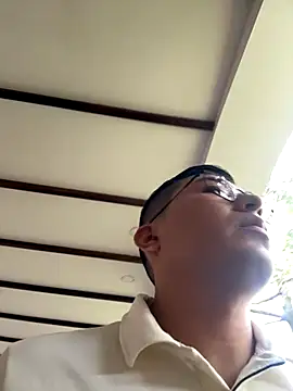 andrewmhilton  online show from 8, 10, 2025