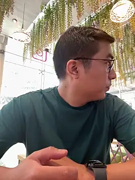 andrewmhilton  online show from 29, 10, 2025