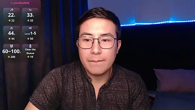 Snapshot of andrewmhilton_ chatting on 2, 3, 2026 andrewmhilton online show from 2, 3, 2026