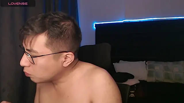 andrewmhilton  online show from 23, 9, 2025