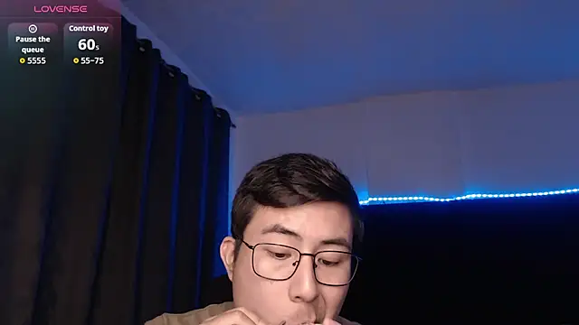 andrewmhilton  online show from 24, 4, 2026